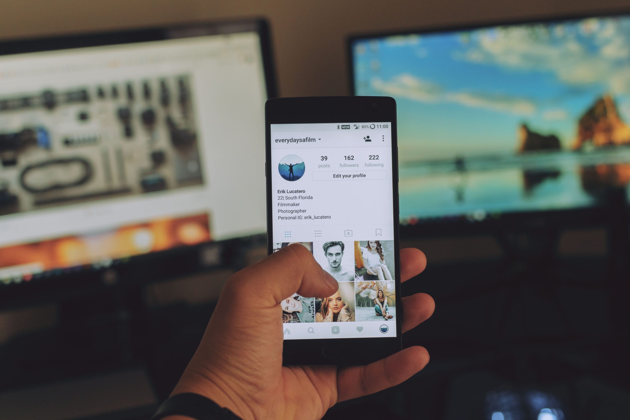 Social Networks Trading in Trust