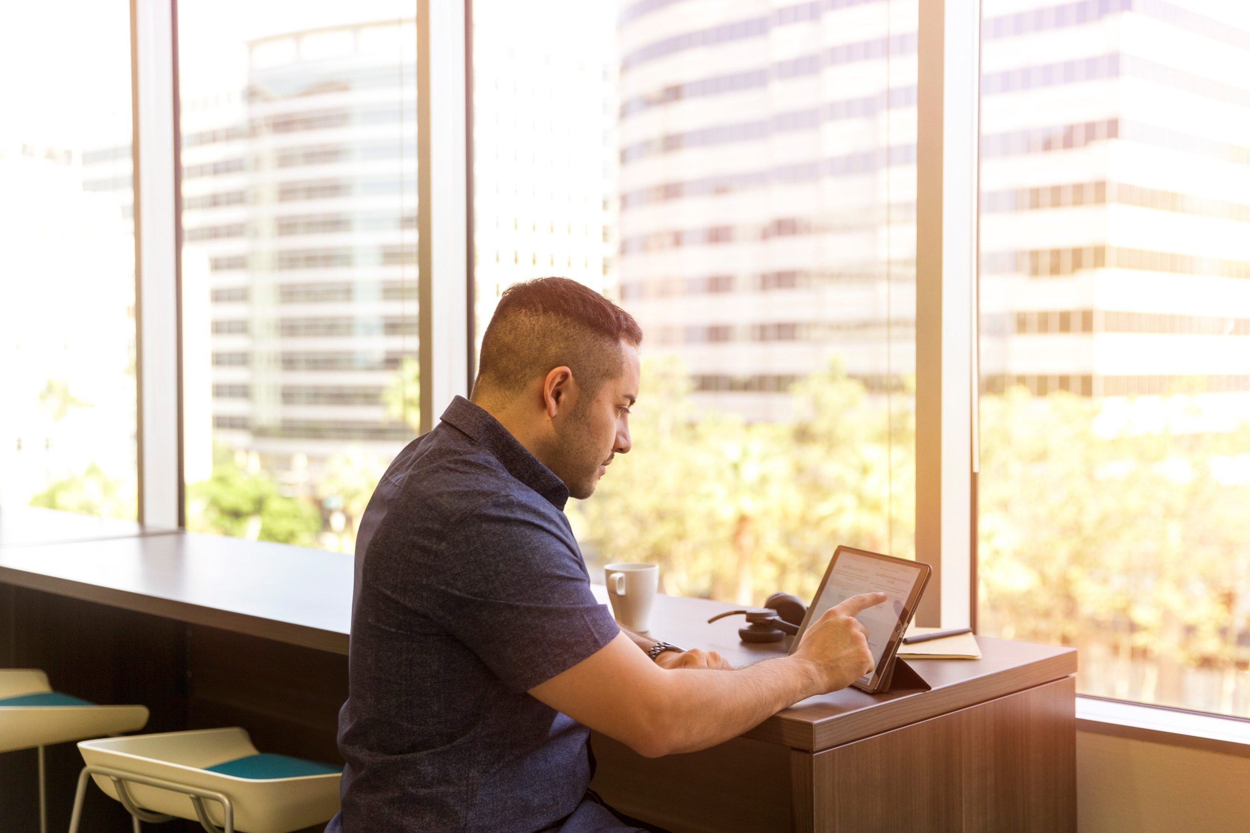 Adding a Google+ Link to your LinkedIn Profile