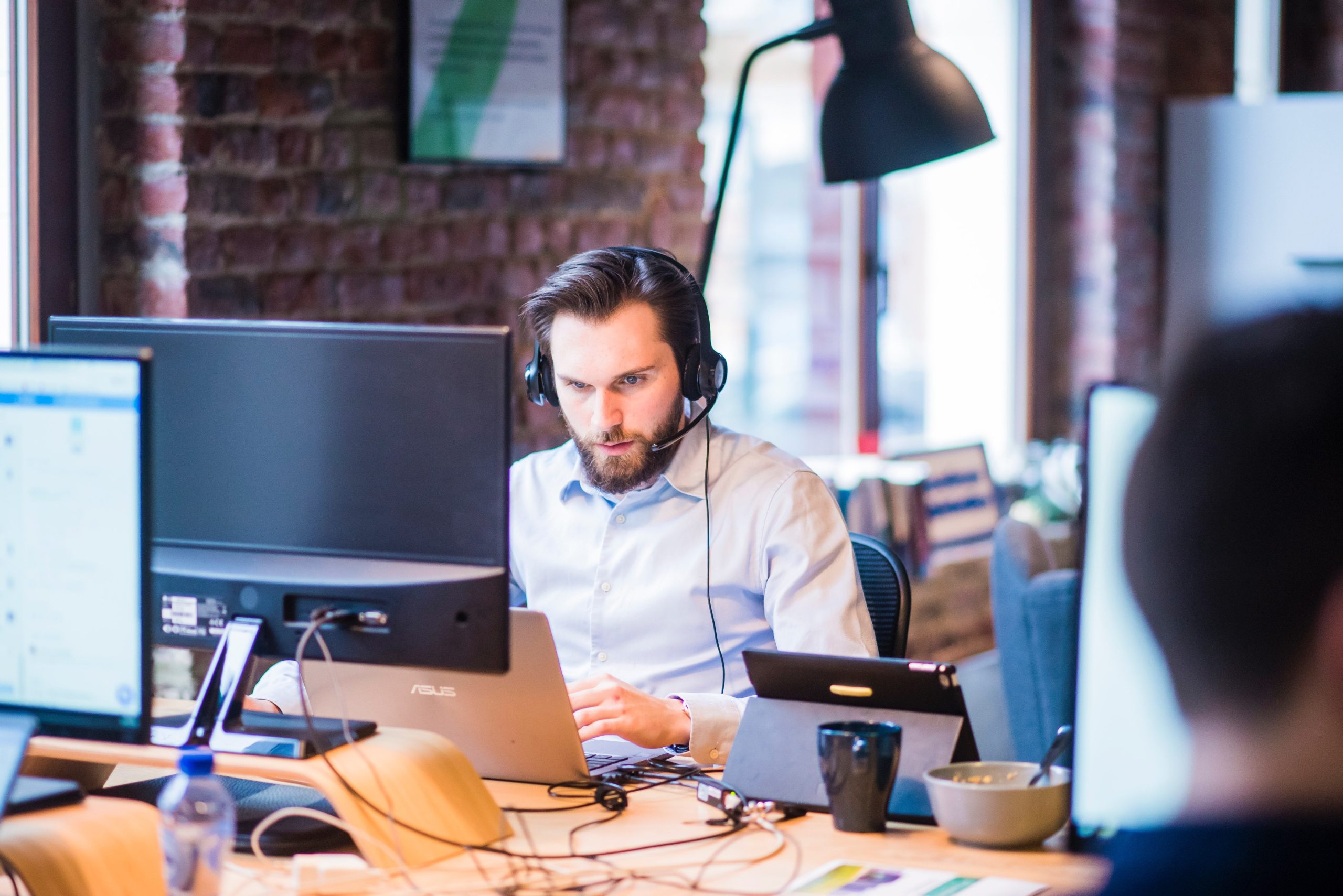 A Tale of Customer Service Experiences